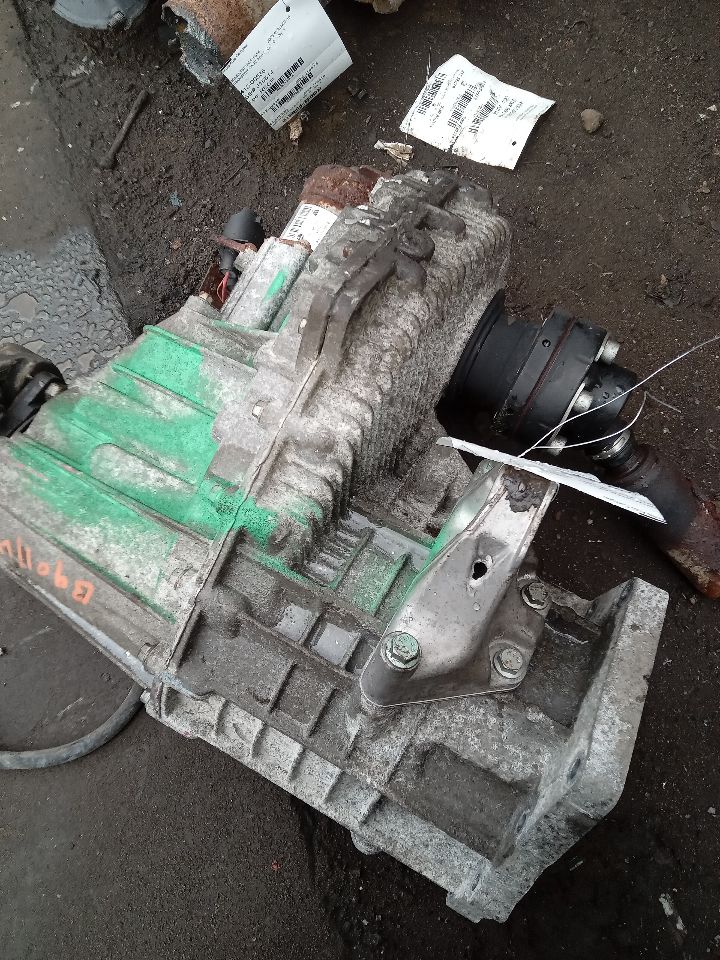 2006 PORSCHE CAYENNE 8cyl Gasoline Turbo 4.5 TRANSFER CASE ASSY - 217923