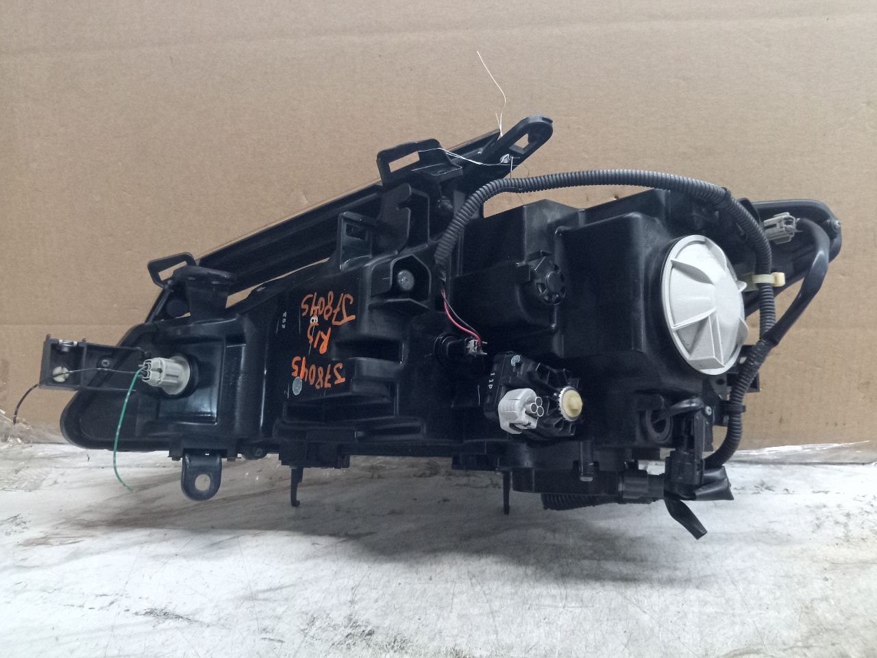 2011 NISSAN MURANO 6cyl Gasoline 3.5 Right HEADLAMP ASSEMBLY - 218101 — photo 2