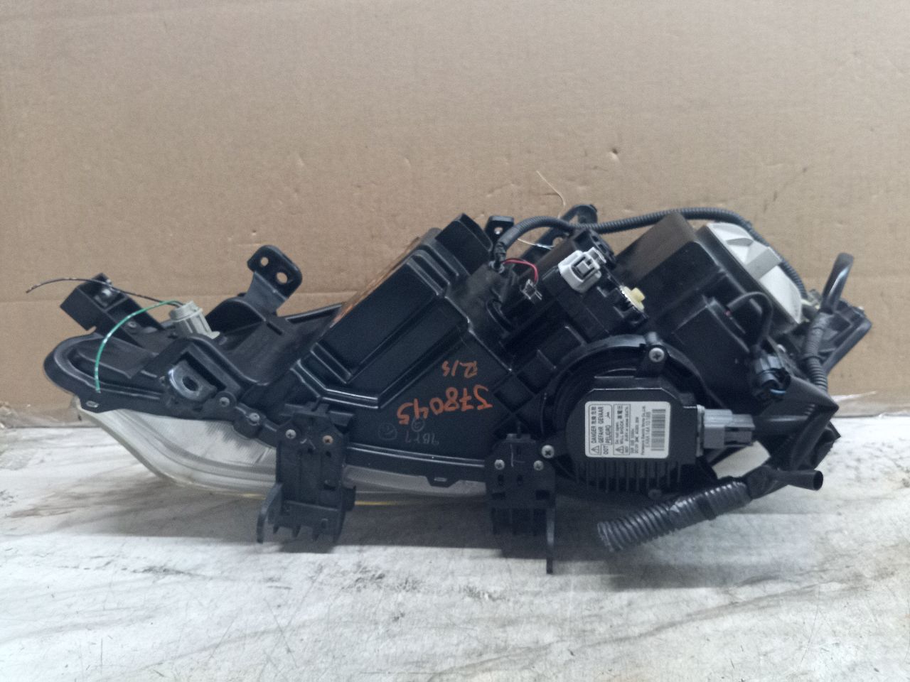 2011 NISSAN MURANO 6cyl Gasoline 3.5 Right HEADLAMP ASSEMBLY - 218101 — photo 4
