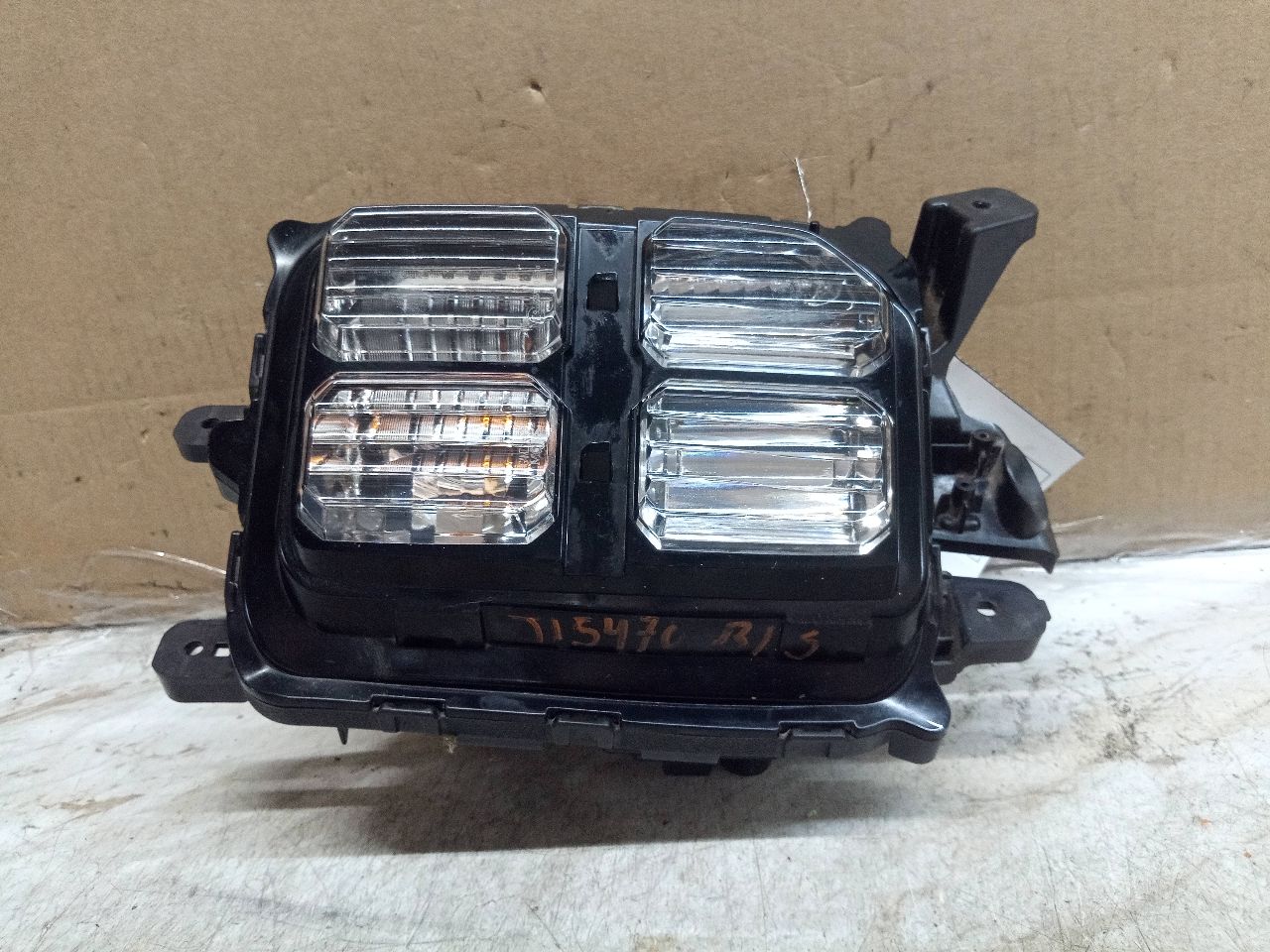 2020 MITSUBISHI OUTLANDER SPORT 2.0L 4cyl Gasoline Right FRONT LAMP - 218107