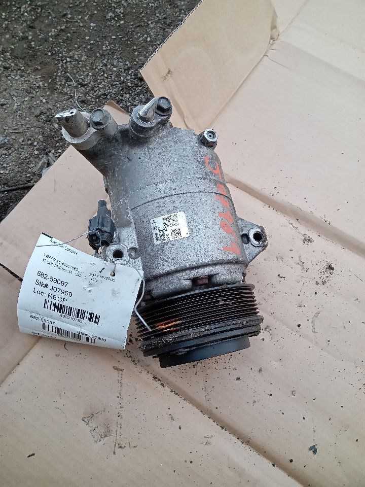2017 NISSAN NV 2500 4.0L 6cyl Gasoline VVT AC COMPRESSOR - 218130
