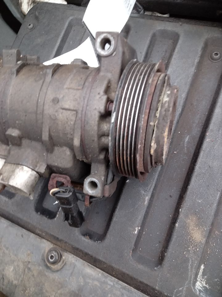 2010 DODGE JOURNEY 6cyl Gasoline 3.5 AC COMPRESSOR - 218564 — photo 4
