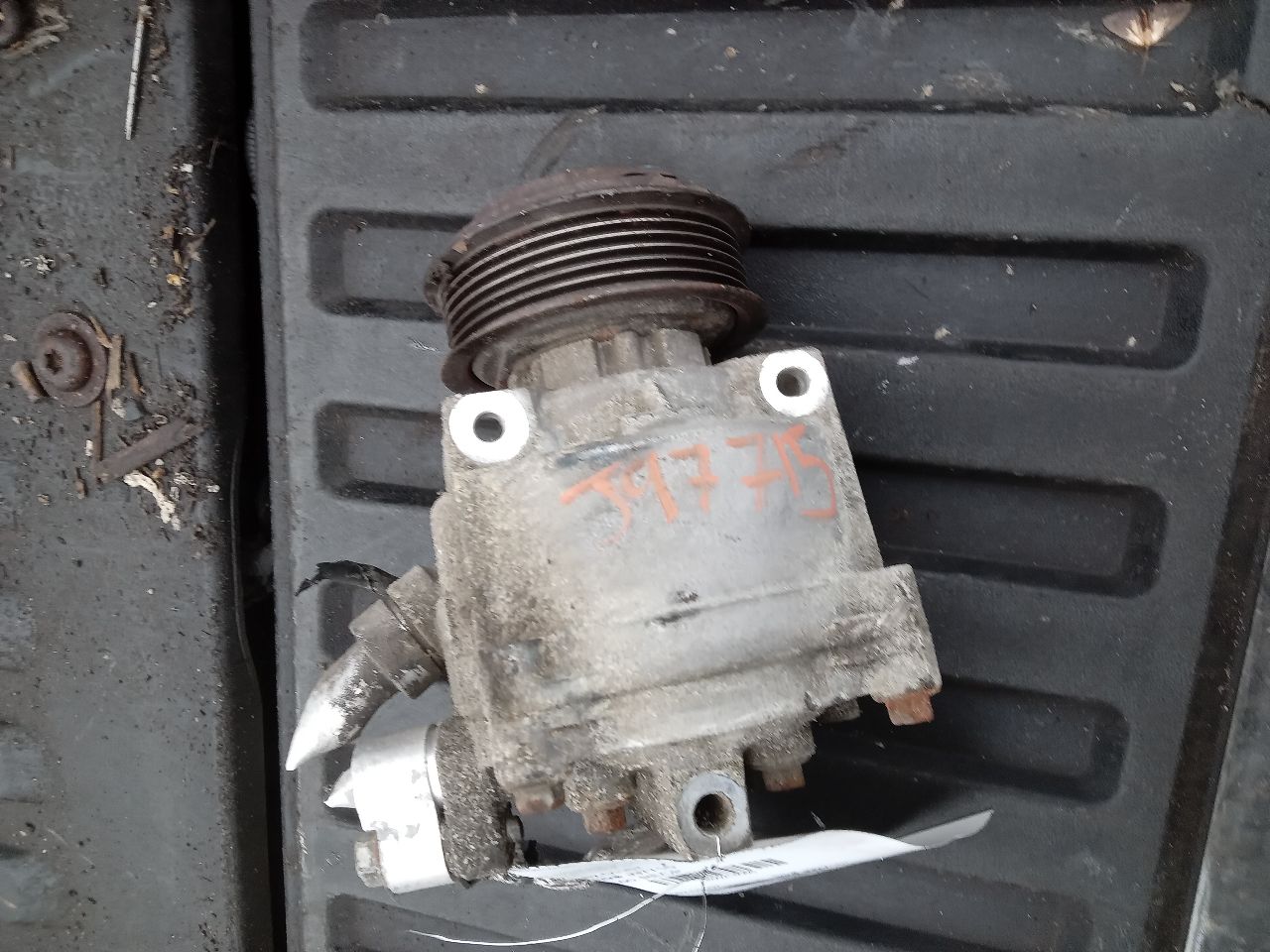 2015 CHEVROLET SONIC 4cyl Gasoline 1.8 AC COMPRESSOR - 218565 — photo 2