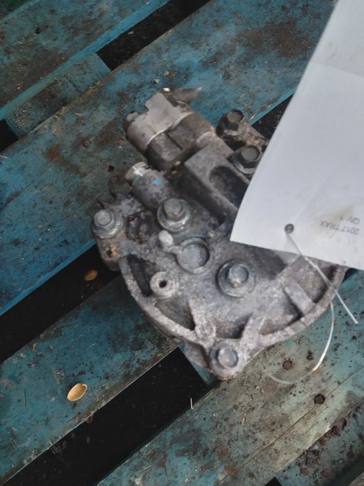 2017 CHEVROLET TRAX 4cyl Gasoline Turbo 1.4 AC COMPRESSOR - 218566 — photo 1