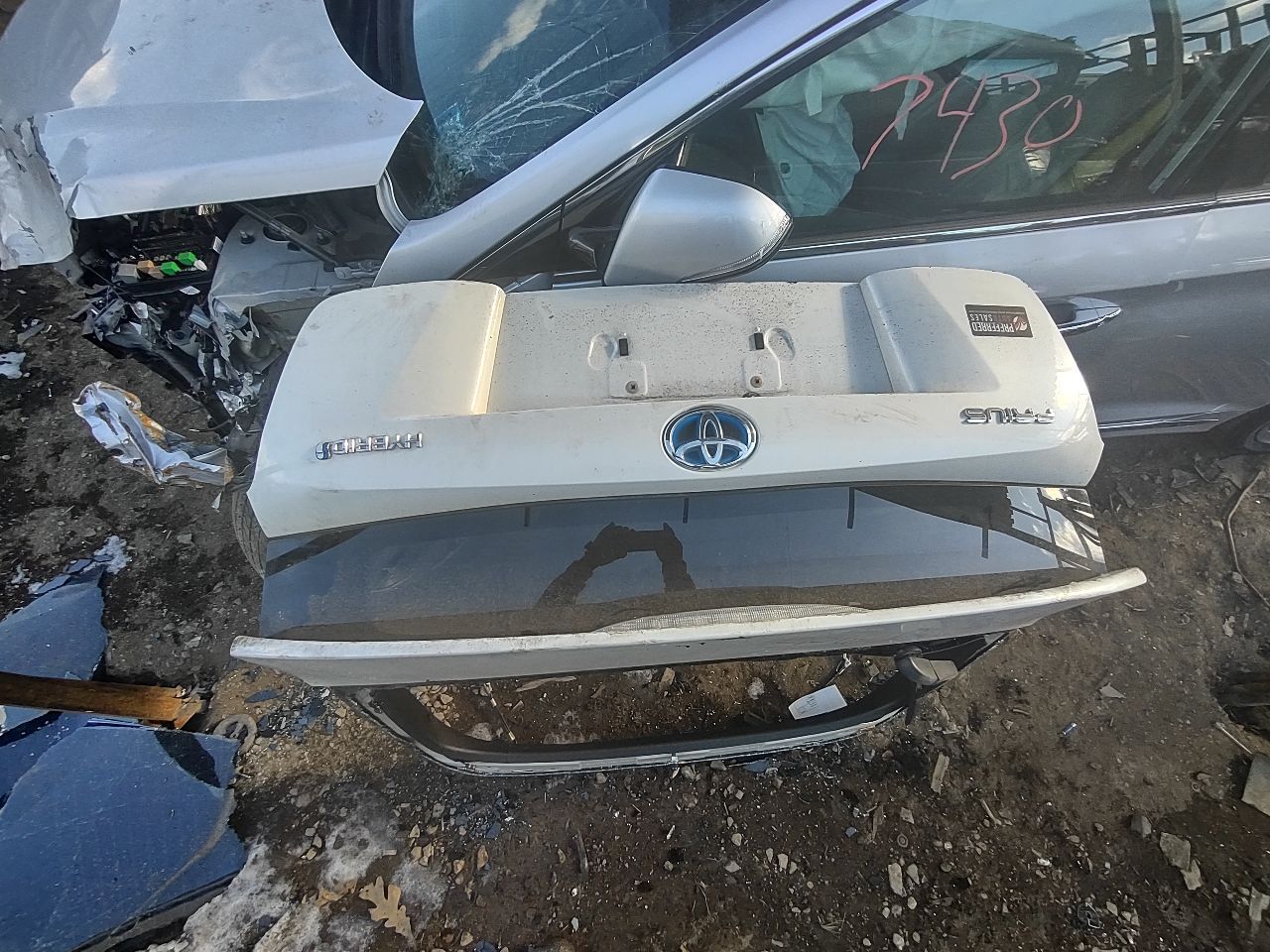 2016 TOYOTA PRIUS 4cyl Hybrid 1.8 Decklid  Tailgate - 219366 — photo 8