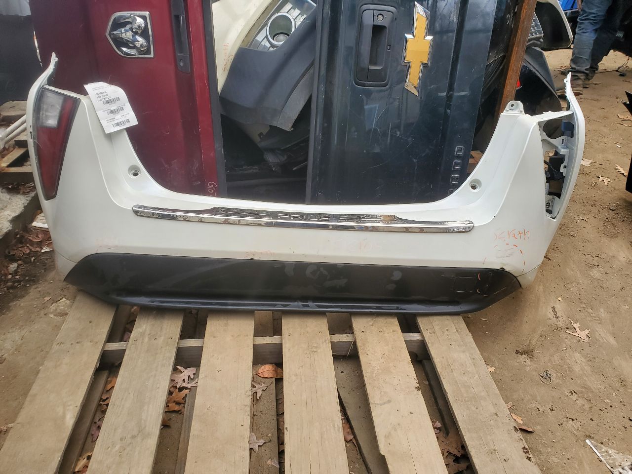 2016 TOYOTA PRIUS 4cyl Hybrid 1.8 BUMPER ASSY, REAR - 219367