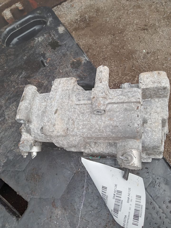 2012 FORD ESCAPE AC COMPRESSOR - 220869 — photo 2
