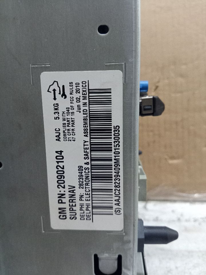 2010 CADILLAC ESCALADE 8cyl Gasoline 6.2 FLEX Radio Audio - 221345 — photo 3