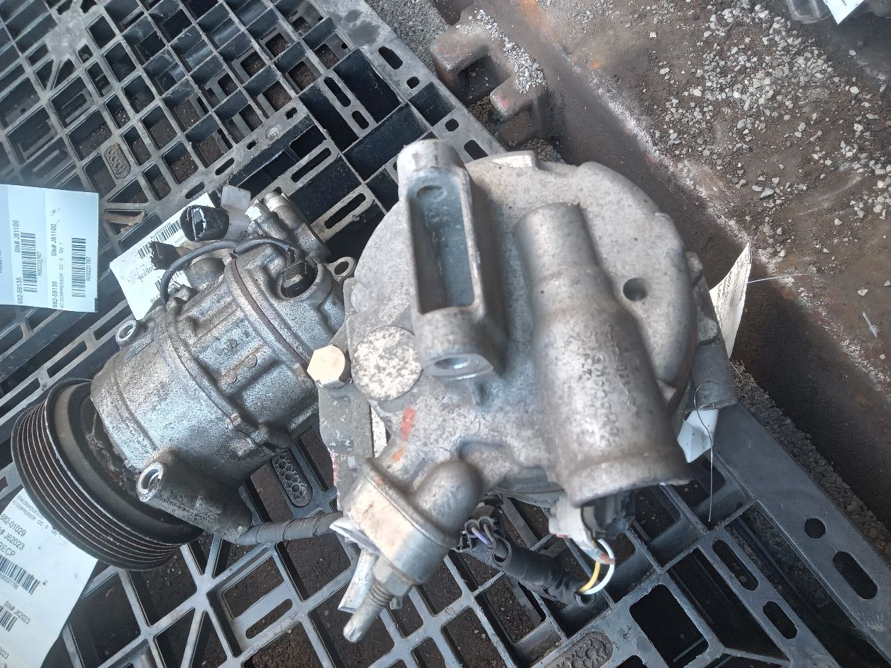 2013 FORD FLEX 6cyl Gasoline 3.5 AC COMPRESSOR - 221783 — photo 5
