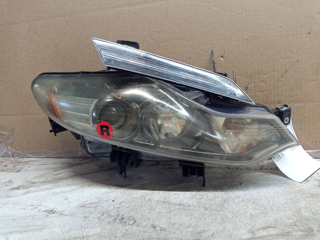 2011 NISSAN MURANO 6cyl Gasoline 3.5 Right HEADLAMP ASSEMBLY - 222149