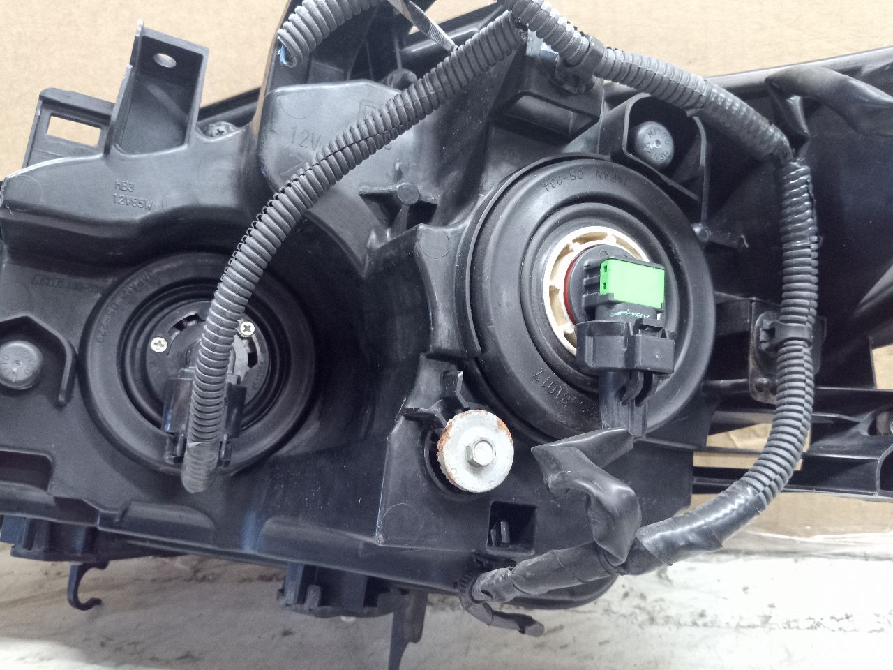 2011 NISSAN MURANO 6cyl Gasoline 3.5 Right HEADLAMP ASSEMBLY - 222149 — photo 3