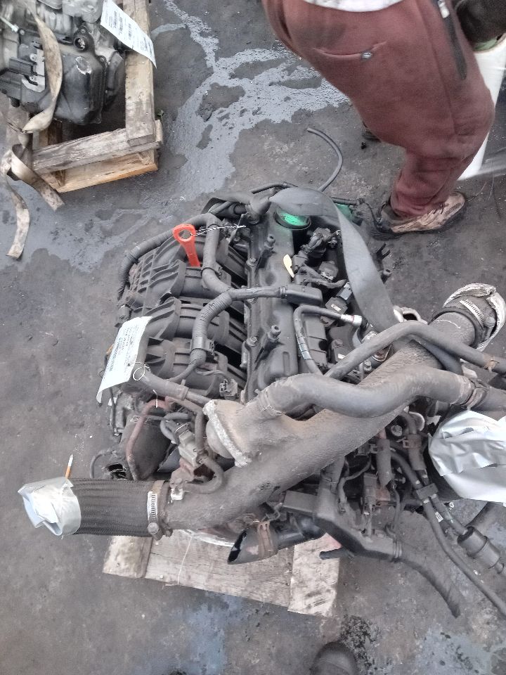 2013 HYUNDAI SANTA FE 4cyl Gasoline Turbo 2.0 ENGINE ASSEMBLY - 223074