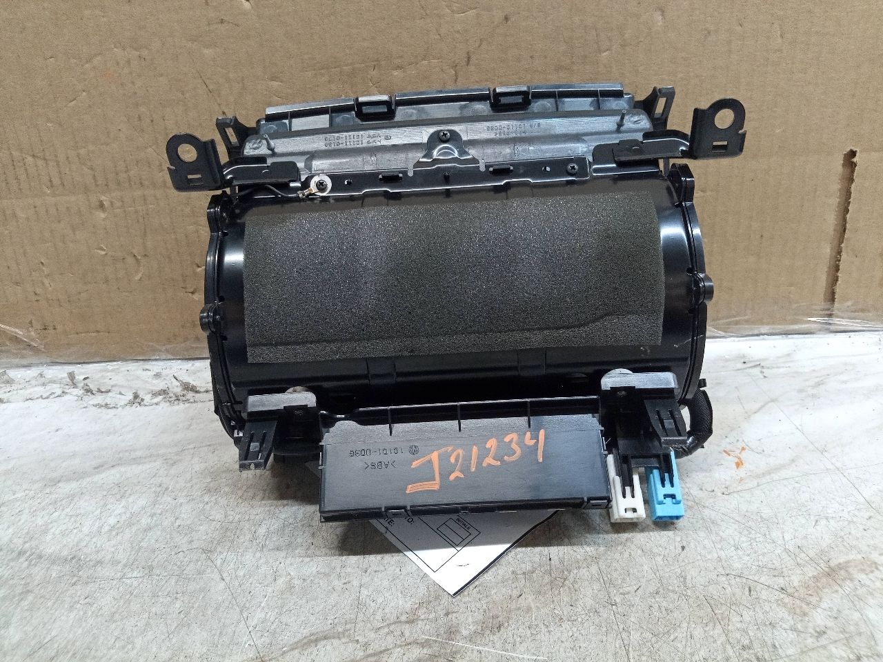2010 LEXUS HS250H 4cyl Hybrid 2.4 Info-GPS-TV Screen - 223513 — photo 5