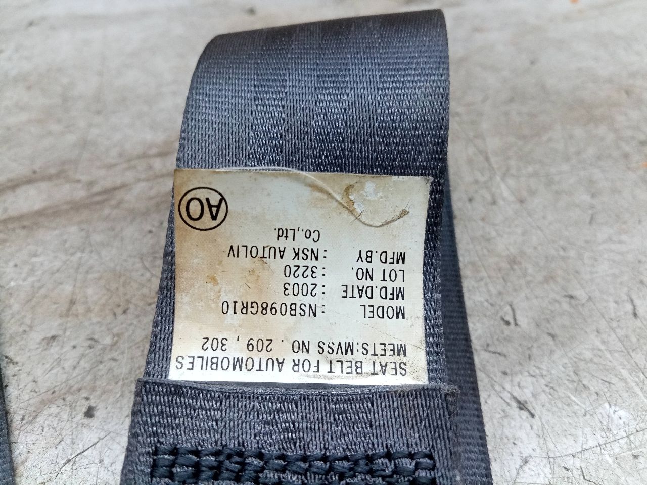 2004 ACURA TSX 2.4L 4cyl Gasoline Seat Belt, Front - 223533 — photo 3