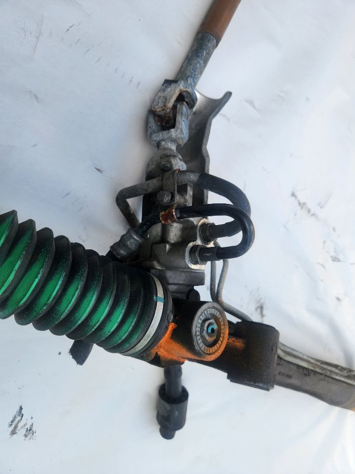 2016 PORSCHE CAYENNE 6cyl 3.0 liter hybrid STEERING GEAR RACK - 224079 — photo 7