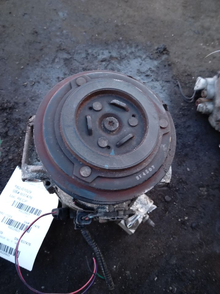 2015 CHEVROLET EQUINOX AC COMPRESSOR - 225823 — photo 1