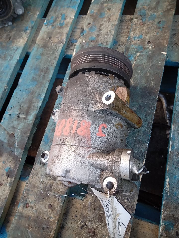 2013 FORD FOCUS 4cyl Gasoline 2.0 Flex AC COMPRESSOR - 225828 — photo 1