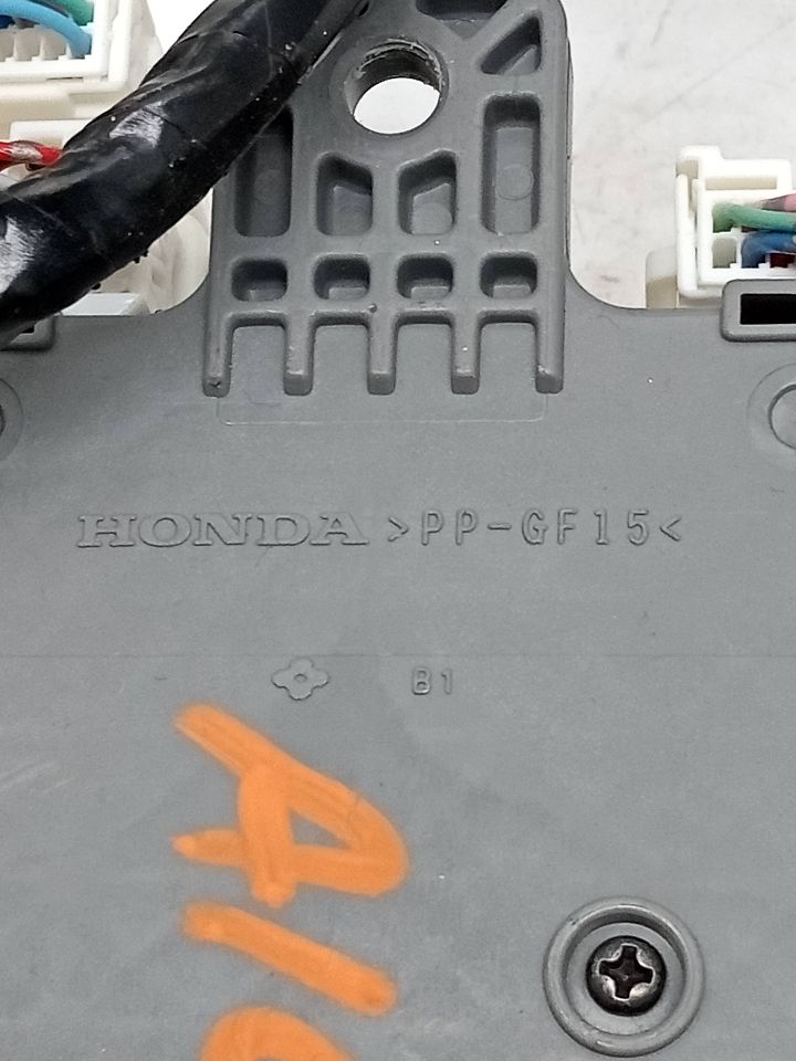 2012 ACURA TL 3.7L 6cyl Gasoline VVT Fuse Box, Engine - 22679 — photo 7