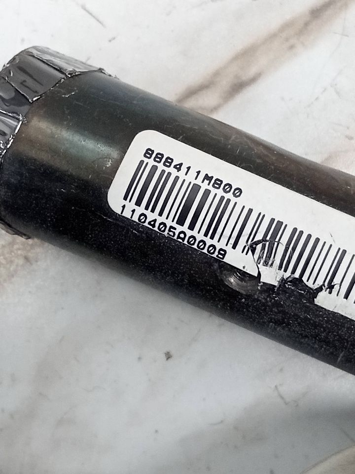 2011 KIA FORTE Seat Belt, Front - 22691 — photo 5