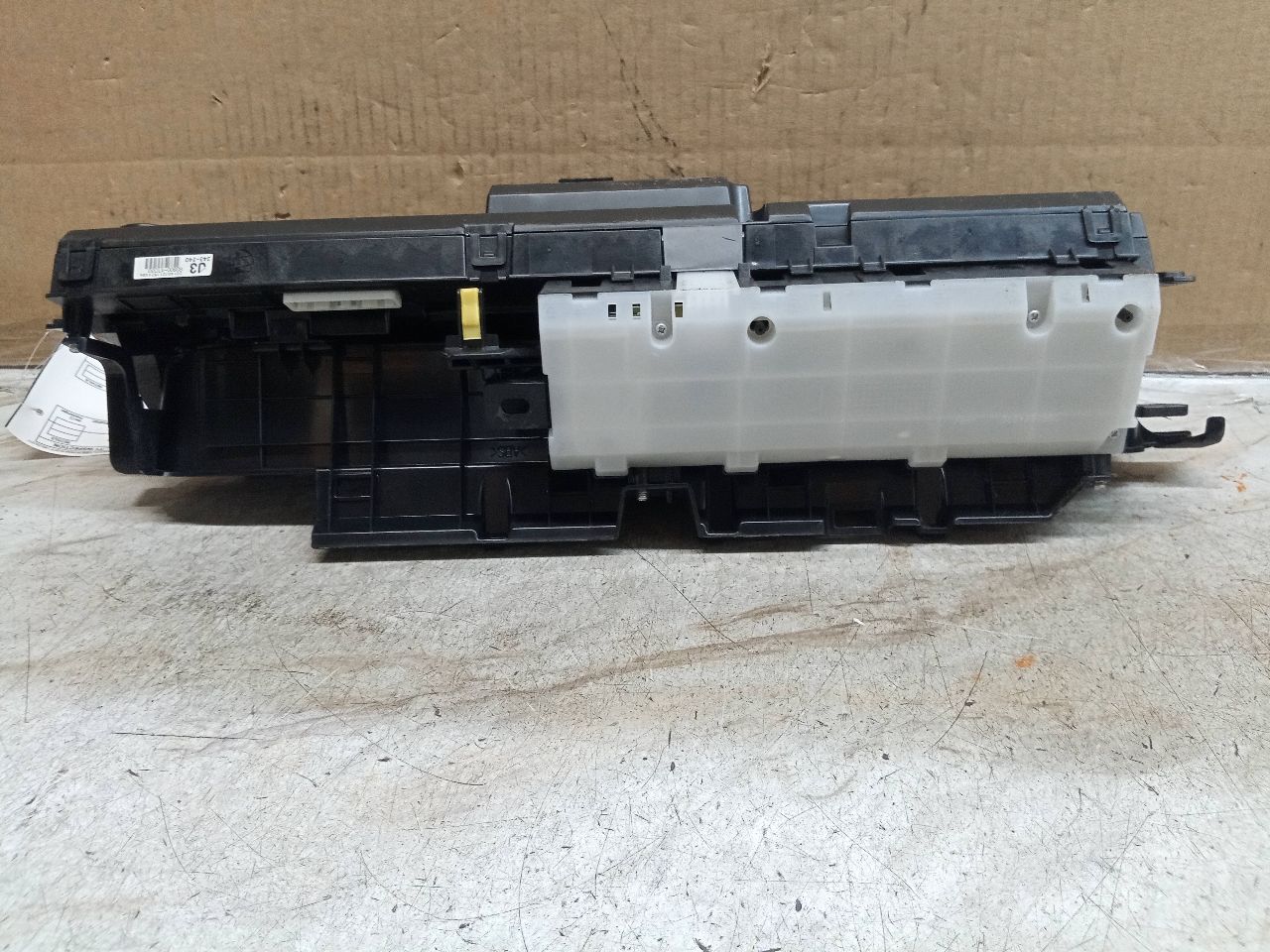 2014 TOYOTA PRIUS 4cyl Hybrid 1.8 Speedo Head/Cluster - 227112 — photo 4