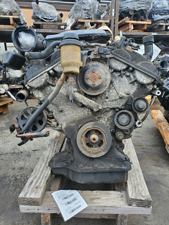 2009 HYUNDAI GENESIS 6cyl Gasoline 3.8 ENGINE ASSEMBLY - 227300