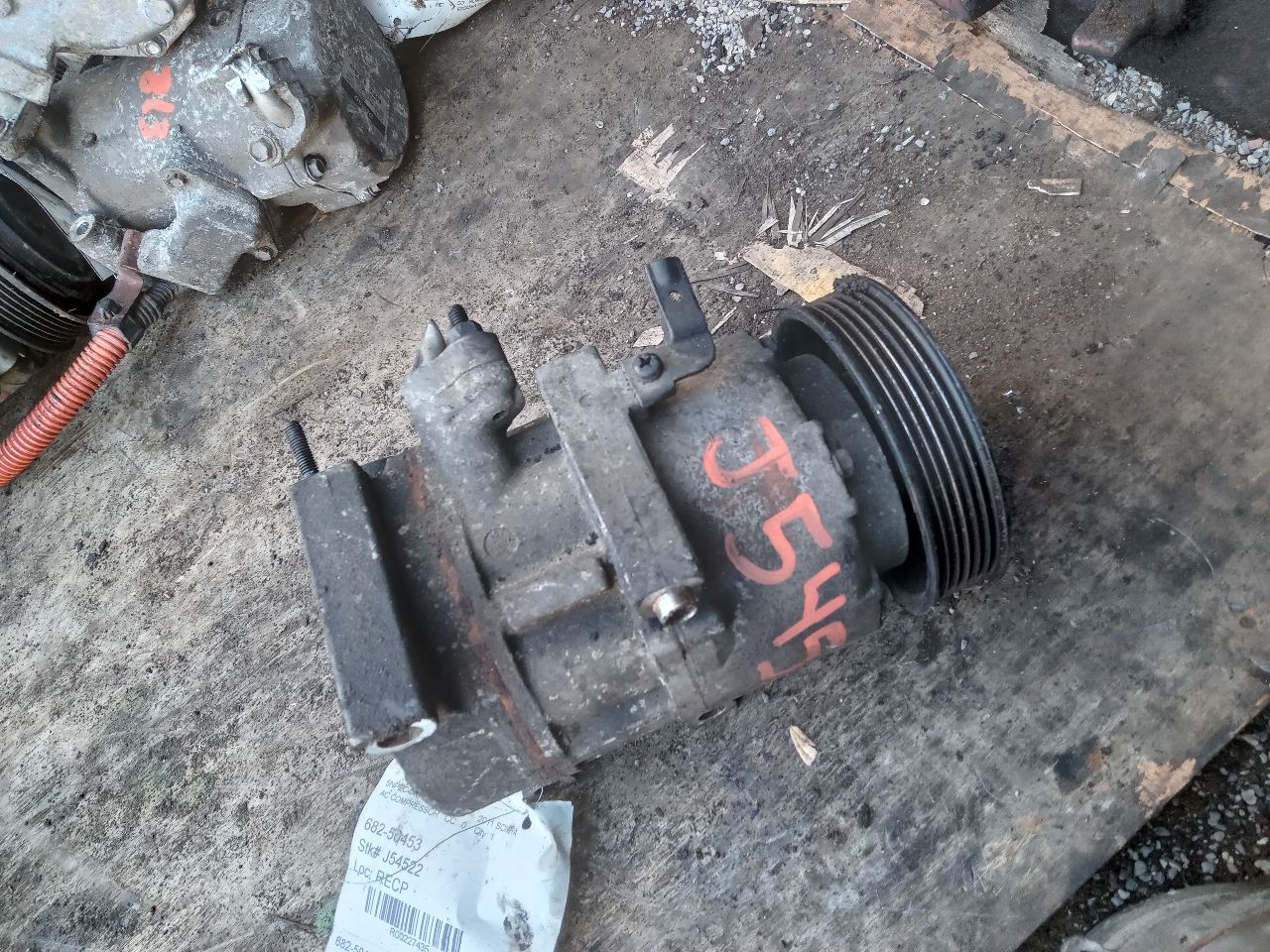 2011 HYUNDAI SONATA 4cyl Gasoline 2.4 AC COMPRESSOR - 227435 — photo 1