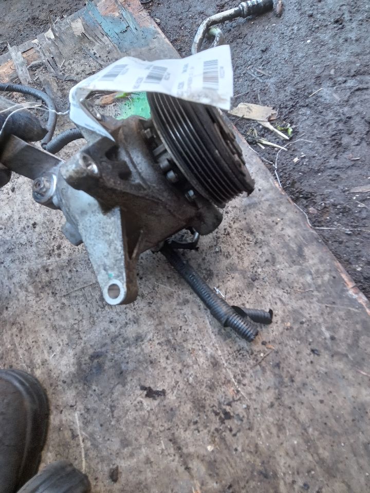 2011 VOLKSWAGEN EOS 4cyl Gasoline Turbo 2.0 AC COMPRESSOR - 227441 — photo 6