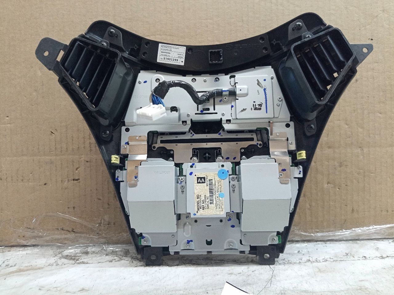 2006 SUBARU TRIBECA 6cyl Gasoline 3.0 Radio Audio - 227784 — photo 2