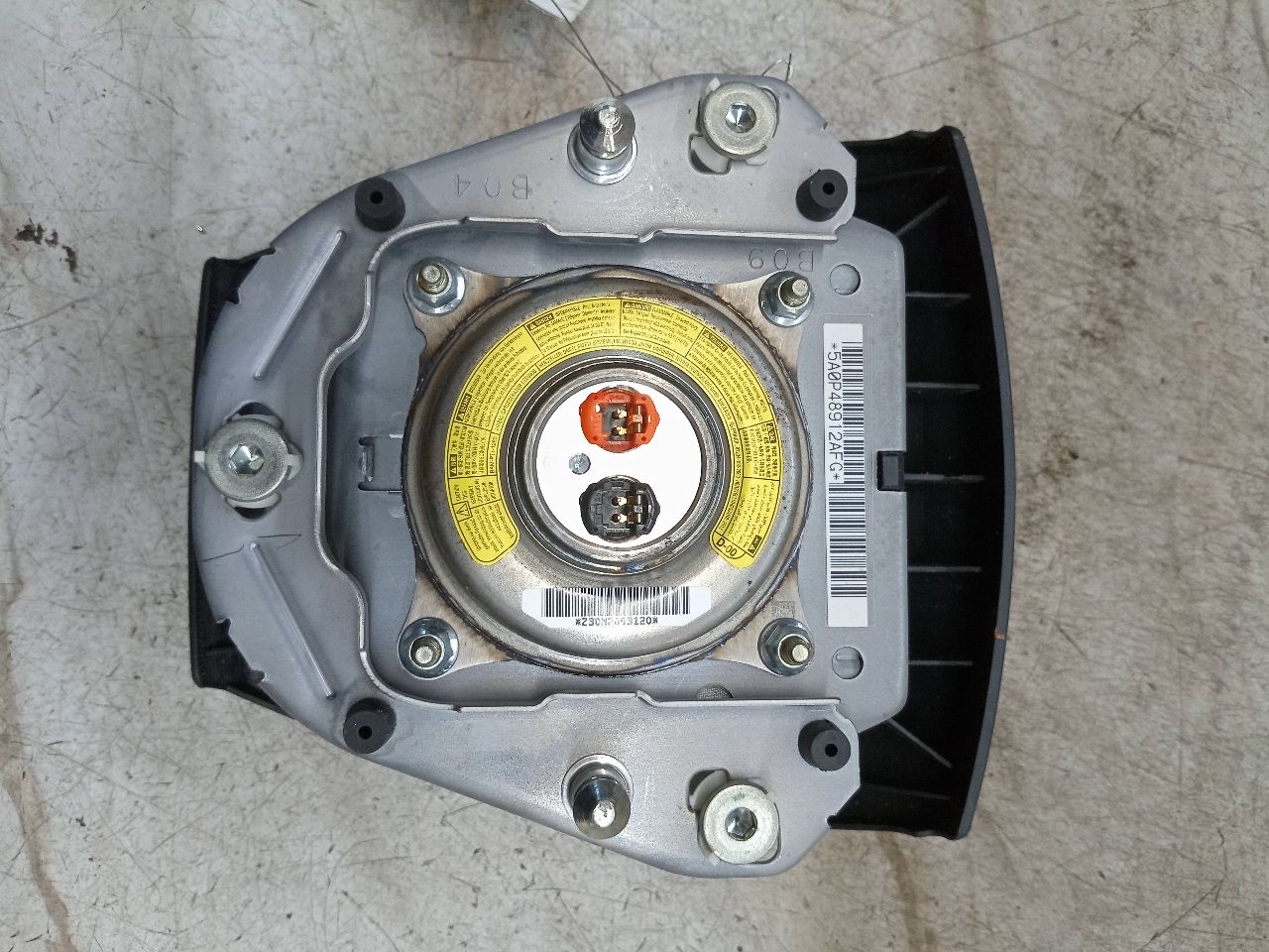 2012 TOYOTA PRIUS 4cyl Hybrid 1.8 Left AIR BAG - 227796 — photo 2