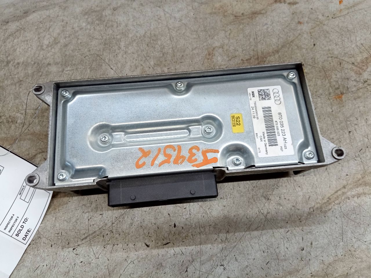 2010 AUDI A4 4cyl Gasoline Turbo 2.0 Radio Audio - 227955 — photo 2