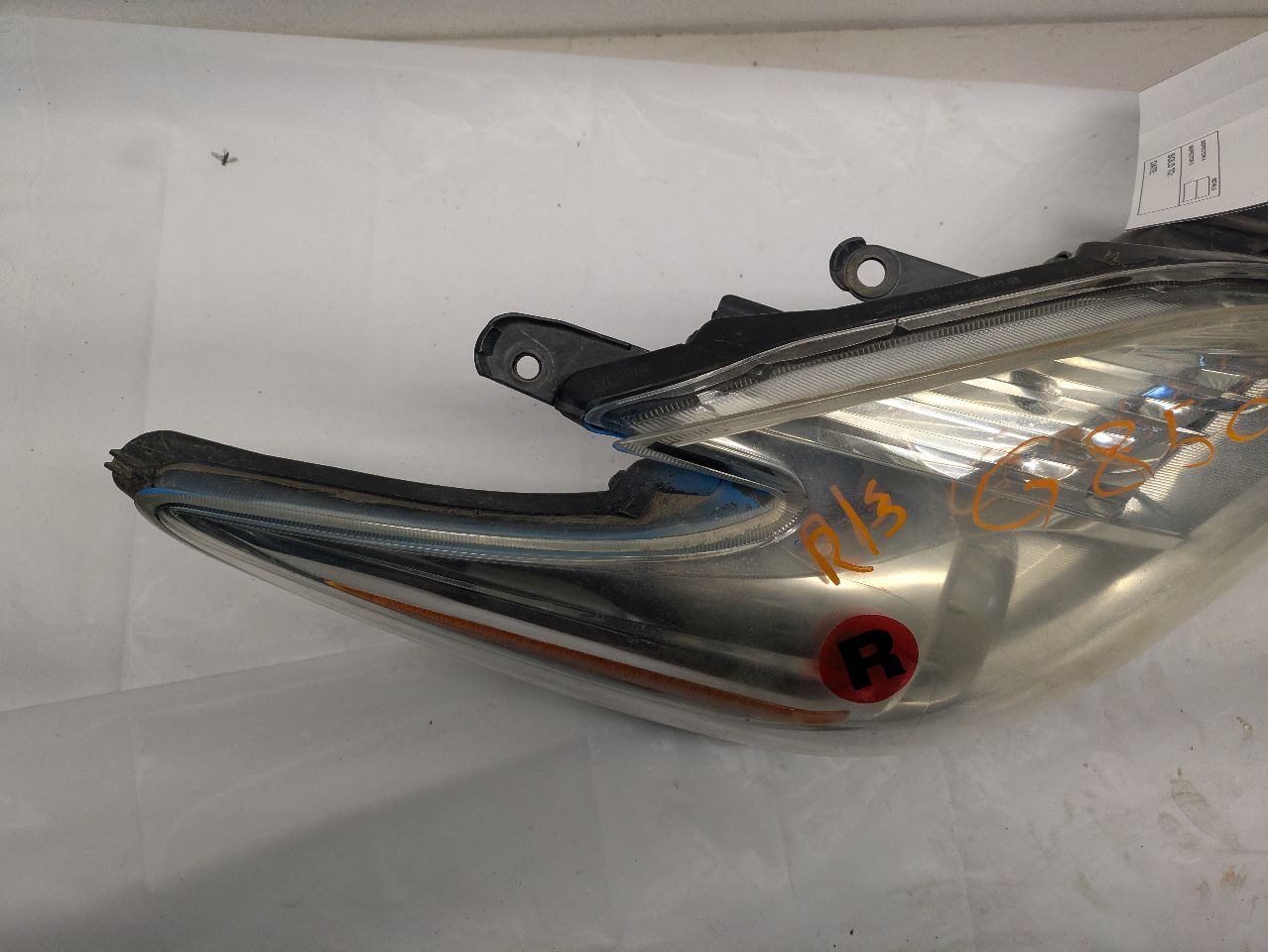 2014 TOYOTA PRIUS 4cyl Hybrid 1.8 Right HEADLAMP ASSEMBLY - 228127 — photo 3