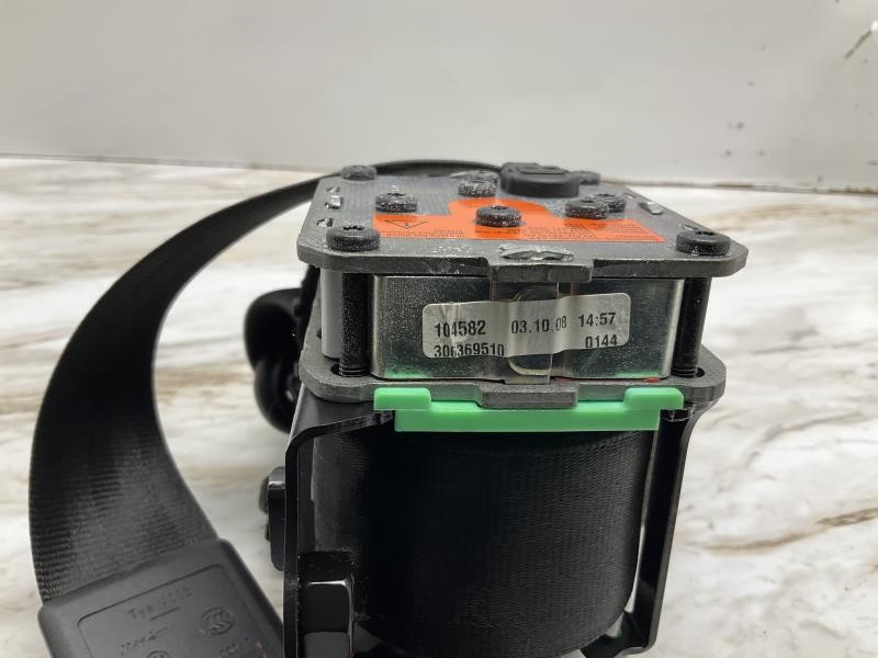 2009 AUDI A4 Seat Belt, Front - 2282 — photo 4