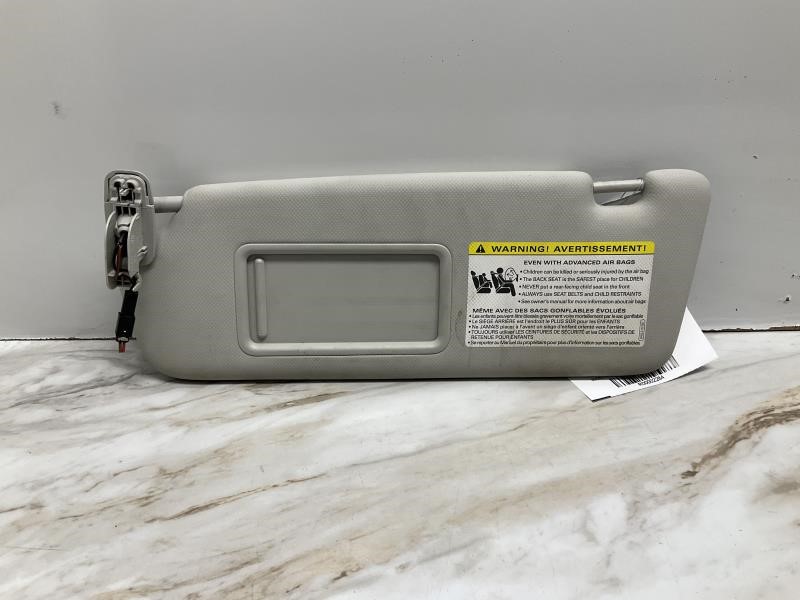 2009 AUDI A4 Left Sun Visor - 2284 — photo 1