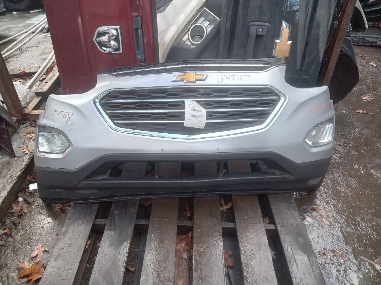 2017 CHEVROLET EQUINOX BUMPER ASSY, FRONT - 228636 — photo 1