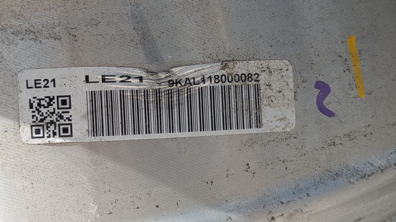 2020 SUBARU LEGACY 2.5L 4cyl Gasoline VVT WHEEL - 228852 — photo 3