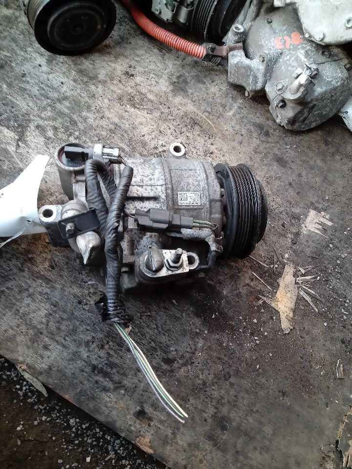 2013 LINCOLN MKZ 6cyl Gasoline 3.7 AC COMPRESSOR - 230657