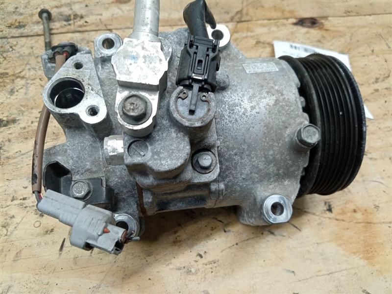 2017 SUBARU LEGACY 2.5L 4cyl Gasoline VVT AC COMPRESSOR - 23066 — photo 4