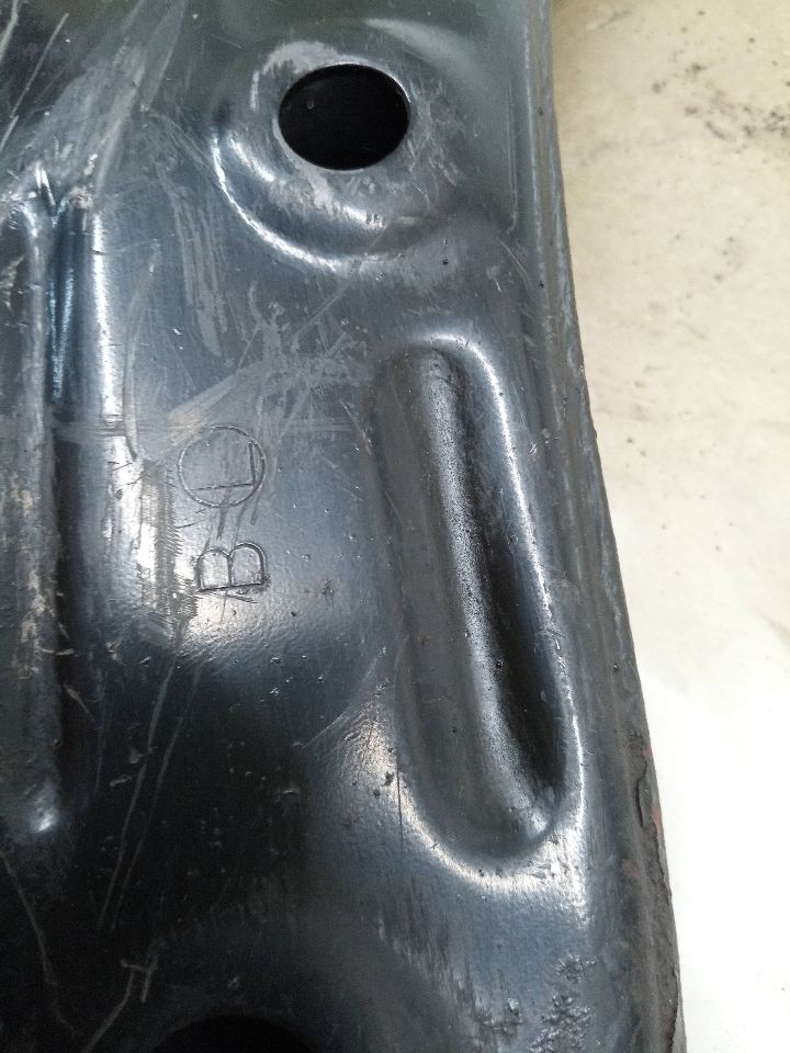 2017 SUBARU LEGACY 2.5L 4cyl Gasoline VVT Left LOWER CNTRL ARM, FR - 23069 — photo 2
