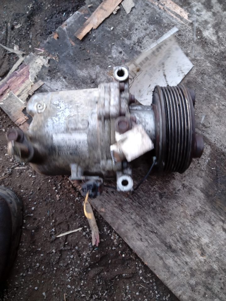 2011 NISSAN FRONTIER 6cyl Gasoline 4.0 AC COMPRESSOR - 230779 — photo 2