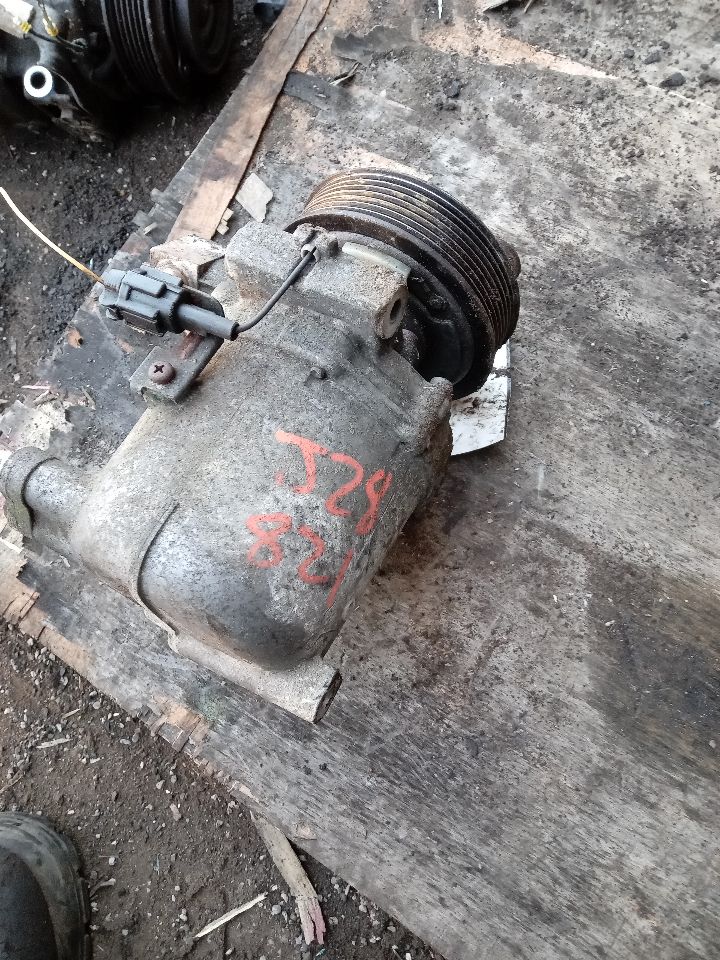 2011 NISSAN FRONTIER 6cyl Gasoline 4.0 AC COMPRESSOR - 230779 — photo 3