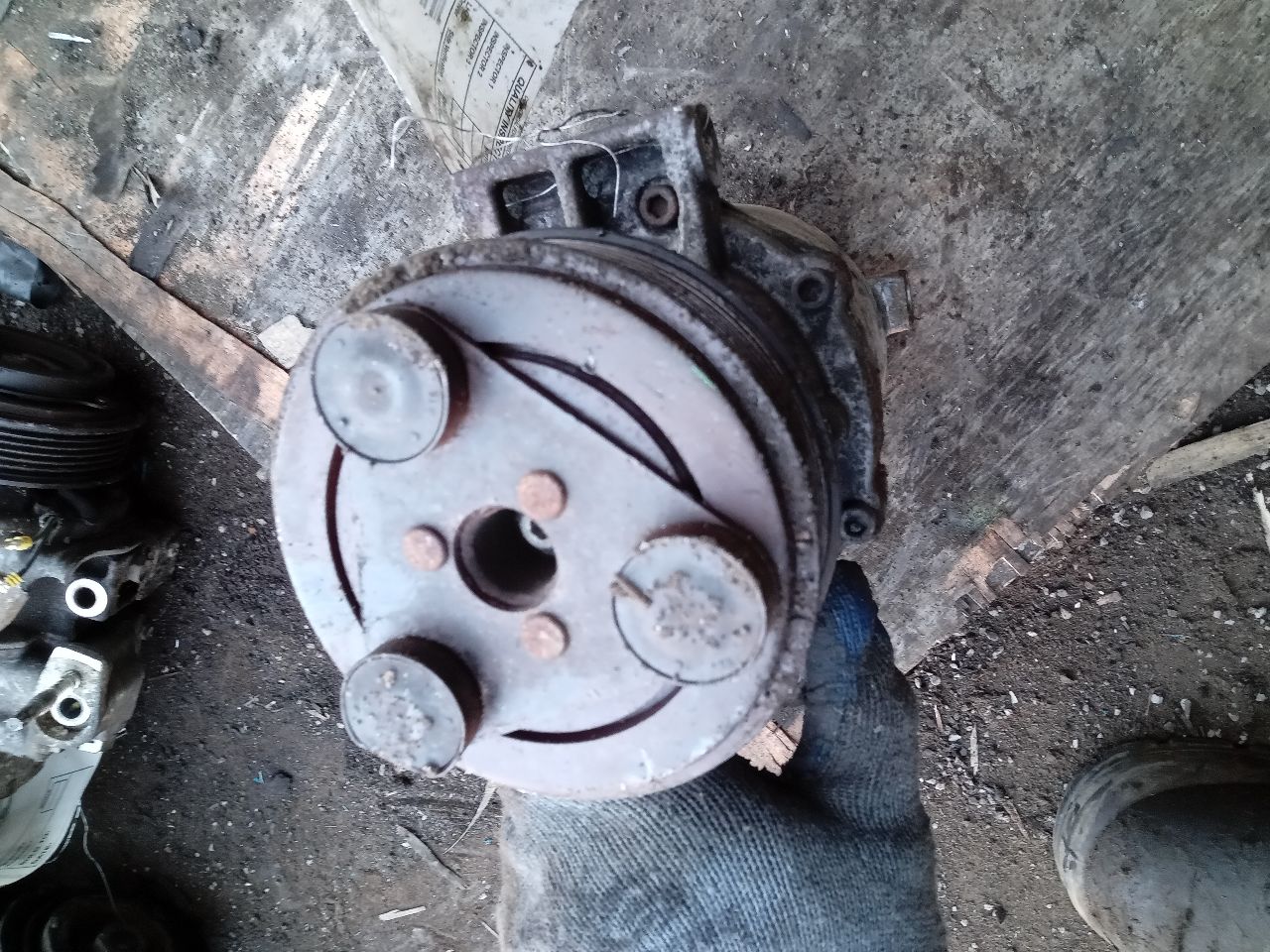2011 NISSAN FRONTIER 6cyl Gasoline 4.0 AC COMPRESSOR - 230779 — photo 4
