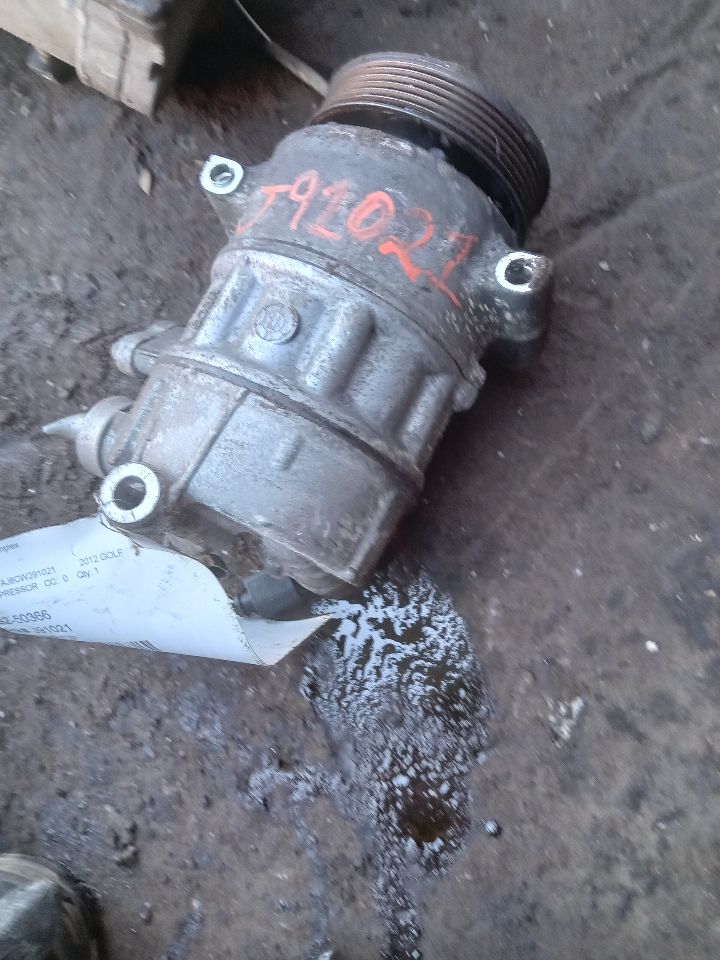 2012 VOLKSWAGEN GOLF 4cyl Diesel Turbo 2.0 AC COMPRESSOR - 230806 — photo 1