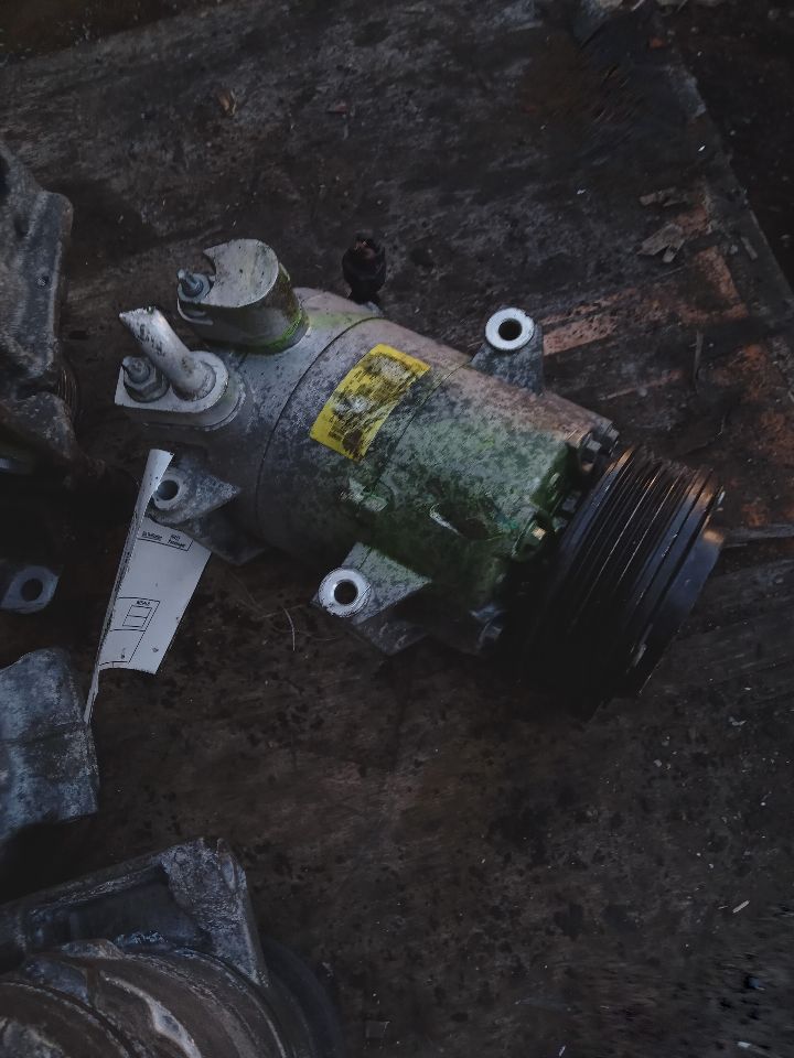 2016 FORD ESCAPE 4cyl 1.6 EcoBoost AC COMPRESSOR - 230814 — photo 2