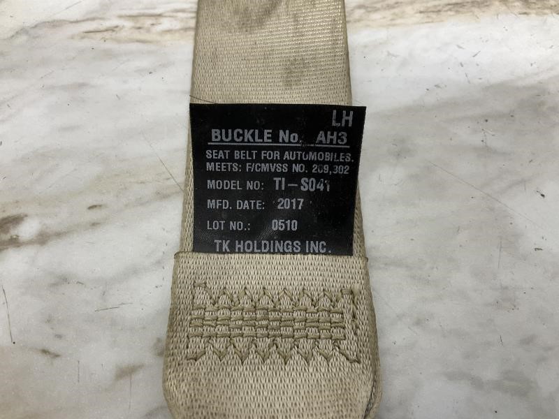 2017 SUBARU LEGACY Seat Belt, Front - 2312 — photo 3