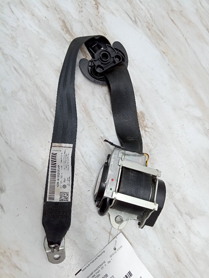 2013 VOLKSWAGEN CC Seat Belt, Front - 23133