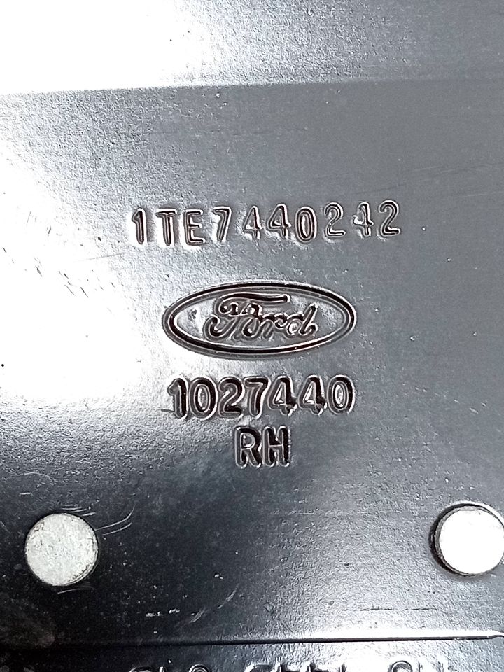2014 LINCOLN MKZ 4cyl Electric 2.0 Seat Belt, Front - 23149 — photo 5