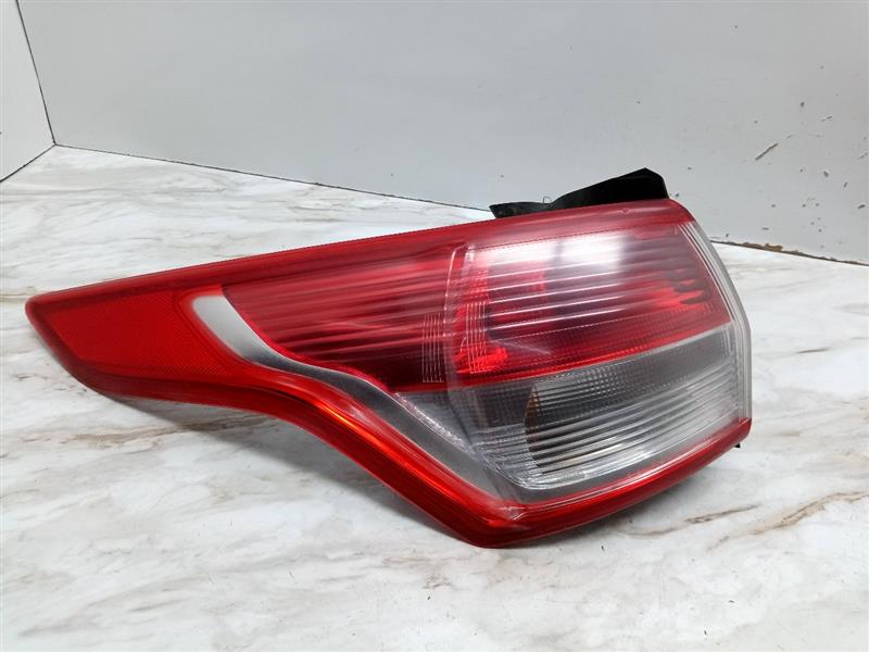 2013 FORD ESCAPE Left TAIL LAMP - 23167 — photo 1
