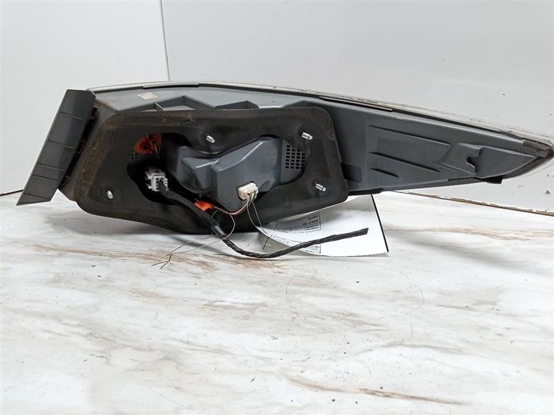 2013 HYUNDAI SONATA 4cyl Hybrid 2.4 Left TAIL LAMP - 23177 — photo 2