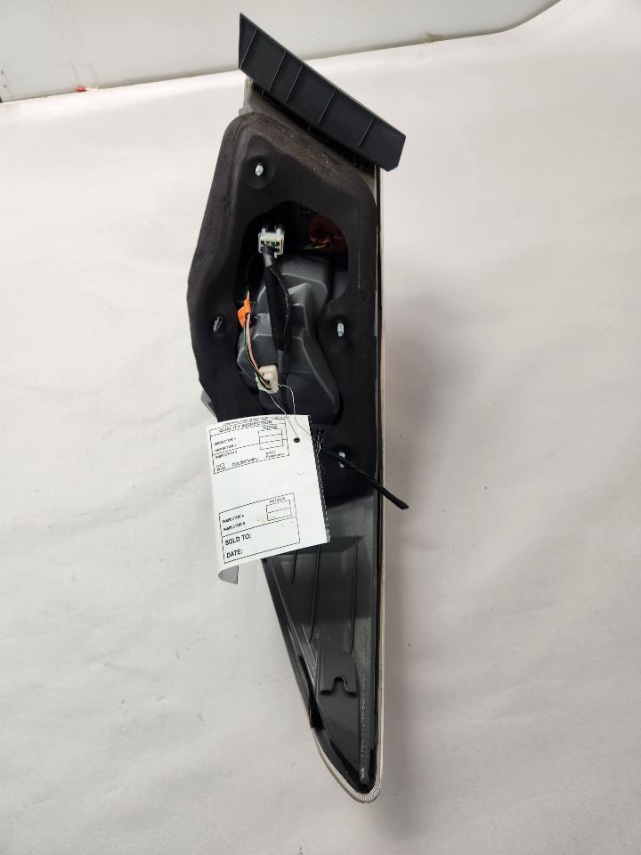 2013 HYUNDAI SONATA 4cyl Hybrid 2.4 Left TAIL LAMP - 23177 — photo 7