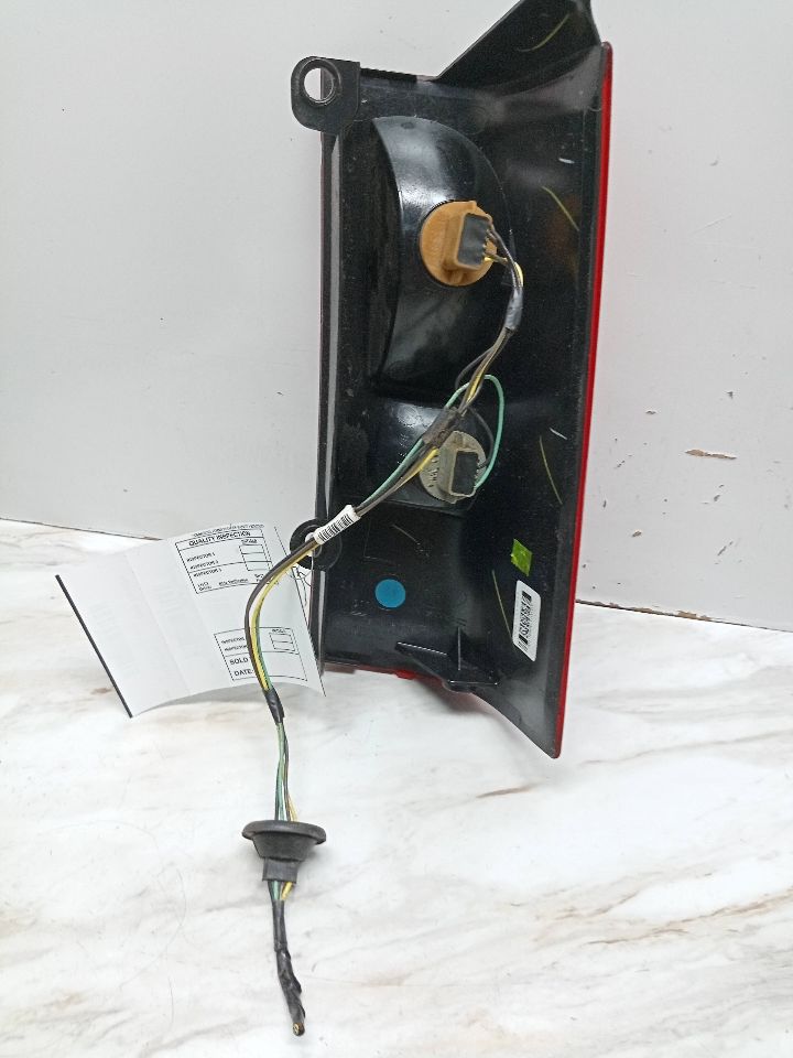 2012 CHEVROLET EXPRESS 1500 VAN Left TAIL LAMP - 23178 — photo 2